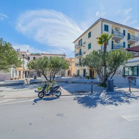 La Fontana 31 - Goelba Apartmán *